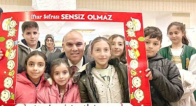 Ağrılı yetimler Kızılay'ın iftar sofrasında buluştu