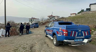Alacak verecek meselesinde ağabey, kardeşini vurdu