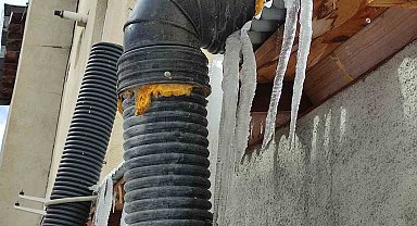 Ardahan'da soğuk hava etkili oldu: Göle eksi 16