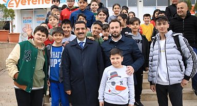 Bayram Taşkın: "Bu enkazı ancak güçlü bir hükümet ayağa kaldırabilir"