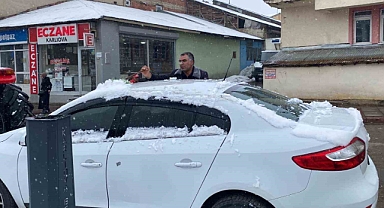 Bingöl'de Mart Ayında Kar Yağdı 