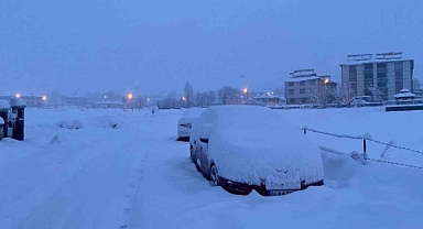 Bingöl Karlıova’da 40 köy yolu ulaşıma kapandı