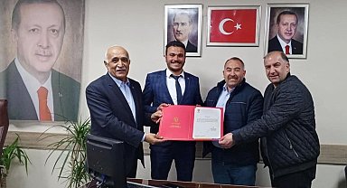 Çıldır AK Parti gençlik kollarında bayrak değişimi