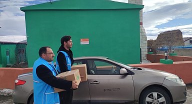 Çıldır Müftülüğü'nden iyilik paketleri