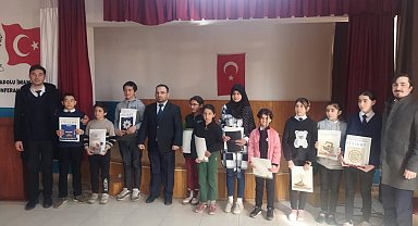 Çıldır Müftülüğünden Güzel Şiir Okuma Yarışması