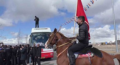 Cumhurbaşkanı Erdoğan'a Erzurum'da yoğun ilgi