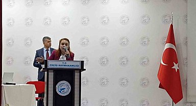 Erciş'te seçimde görev alacaklar için eğitim toplantısı yapıldı