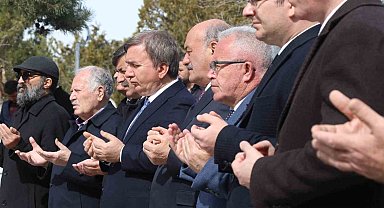 Erzincan'da deprem şehitleri anıldı