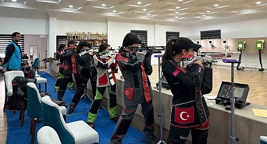 Erzincan'da derece için silahlar çekildi