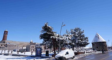 Erzurum'da 45 köy yolu kapalı