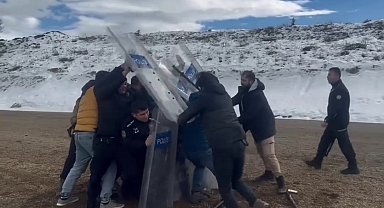 Erzurum'da polisin tatbikatı gerçeği aratmadı