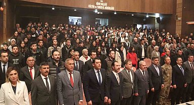 Iğdır'da İstiklal Marşı'nın kabulü ve Mehmet Akif Ersoy'u Anma programı gerçekleştirildi
