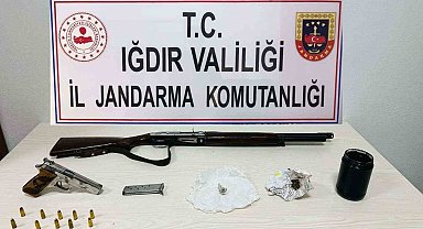 Iğdır'da Uyuşturucu Operasyonu: 5 gözaltı