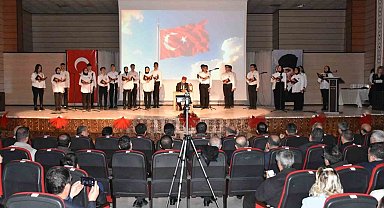 İstiklal Marşı'nın kabulü ve Mehmet Akif Ersoy'u anma günü programı düzenlendi