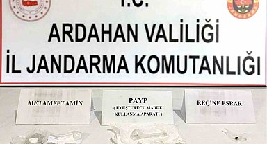 Jandarmadan uyuşturucu operasyonu: 1 gözaltı