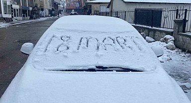 Karlıova yeni güne karla uyandı