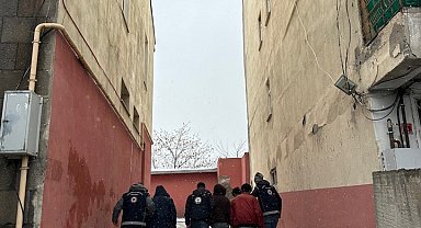 Kars'ta 8 düzensiz göçmen yakalandı