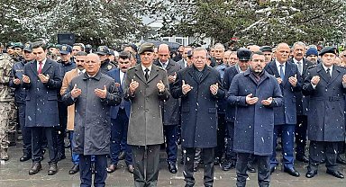 Kars'ta Çanakkale Zaferi'nin 109. yıldönümü kutlandı