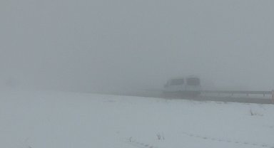 Kars'ta yoğun sis etkili oluyor