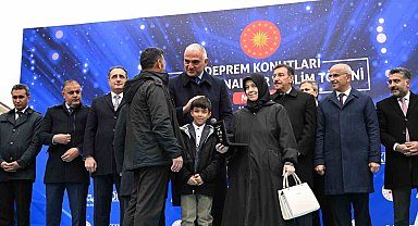 Malatya'da bin 700 konut hak sahiplerine teslim edildi