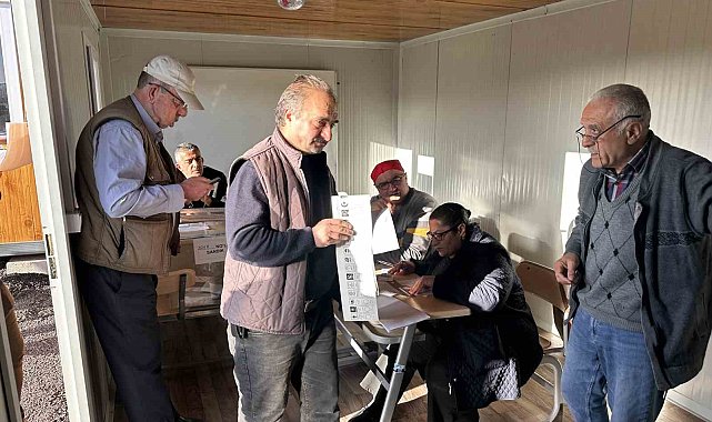 Malatya'da oy kullanma işlemi başladı
