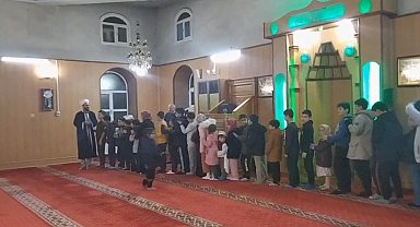 Miniklere camiyi sevdiren çalışma: 'Çocuk Market'