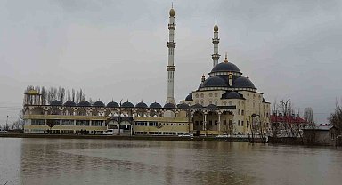 Muş Ovası sular altında kaldı