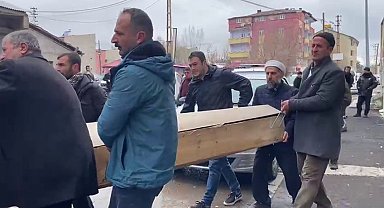 Patnos'ta camide intihar