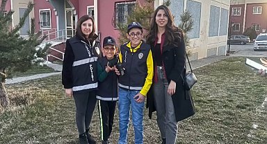 Polislerden epilepsi hastası çocuklara moral ziyareti