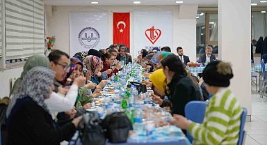 "İyilik Buluşmaları" kapsamında iftar sofrasında engelli ve hafız öğrencilerle buluşuldu