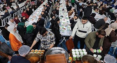 Refahiyeliler iftar programında buluştu