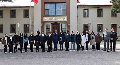 Sağlık Bilimleri Fakültesi öğrencilerinden Valiliğe ziyaret