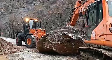 Tunceli'de karla mücadele çalışmaları sürüyor