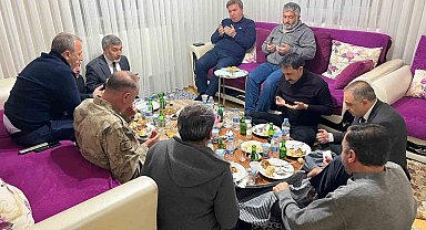 Vali Aydoğdu, iftarda şehit ailesine misafir oldu