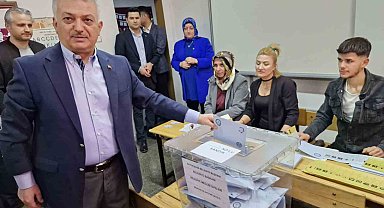 Vali Yazıcı oyunu kullandı