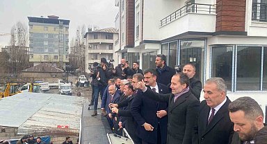 Yeniden Refah Partisi Genel Başkanı Erbakan Ağrı'da