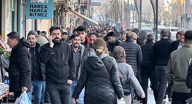 Yüksekova Ramazan ayıyla şenlendi