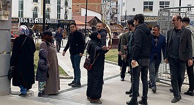 Zabıtalara, "Dişim ağrıyor hastaneye gideceğim" diyerek kaçan dilenci kamerada