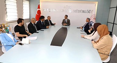 Ağrı Gençlik ve Spor İl Müdürü Din, yurt müdürleri ile buluştu