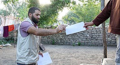 Ağrı Umut Kervanı Derneği, ihtiyaç sahibine aileleri yalnız bırakmıyor