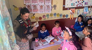 Ağrı'da jandarmadan öğrencilere "mahremiyet" eğitimi