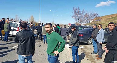 Ağrı'da zincirleme kaza: 5 yaralı