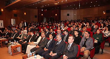 Ahlat'ta 'Tarihe Damga Vuranlar Haluk Dursun' anma programı düzenlendi