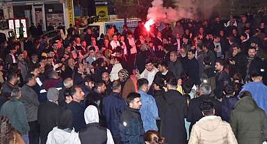 Ahlat'ta Cumhur İttifakı'ndan seçim kutlaması