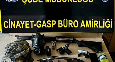 Arpaçay'da silahlı saldırganlar yakalandı