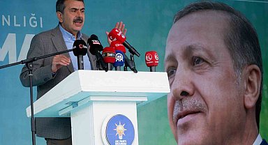 Bakan Tekin; "Şapkamızı önümüze, elimizi de vicdanımıza koyup yeniden düşünmenin vaktidir"