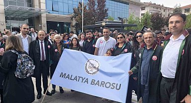 Baro Başkanı Demez, depremzede avukatların taleplerini iletti