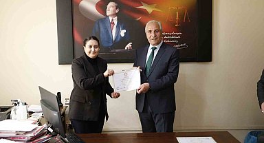 Başkan Yakut, mazbatasını aldı