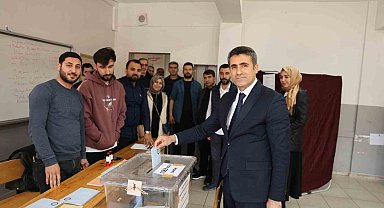 Bingöl merkezde 257 sandığın tamamı açıldı