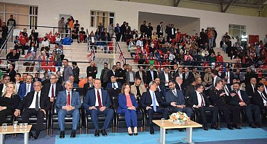 Bitlis'te 23 Nisan coşkusu